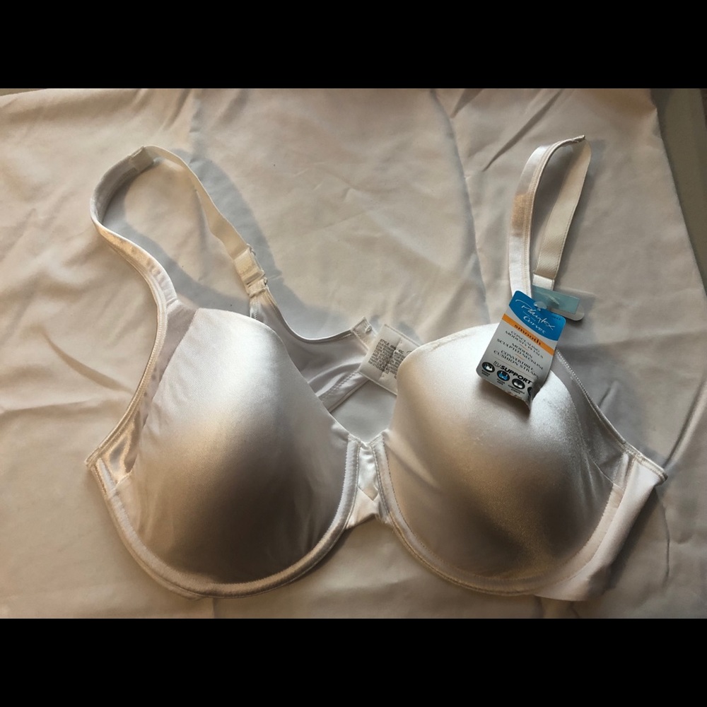 White Playtex Underwire Bra - NWT